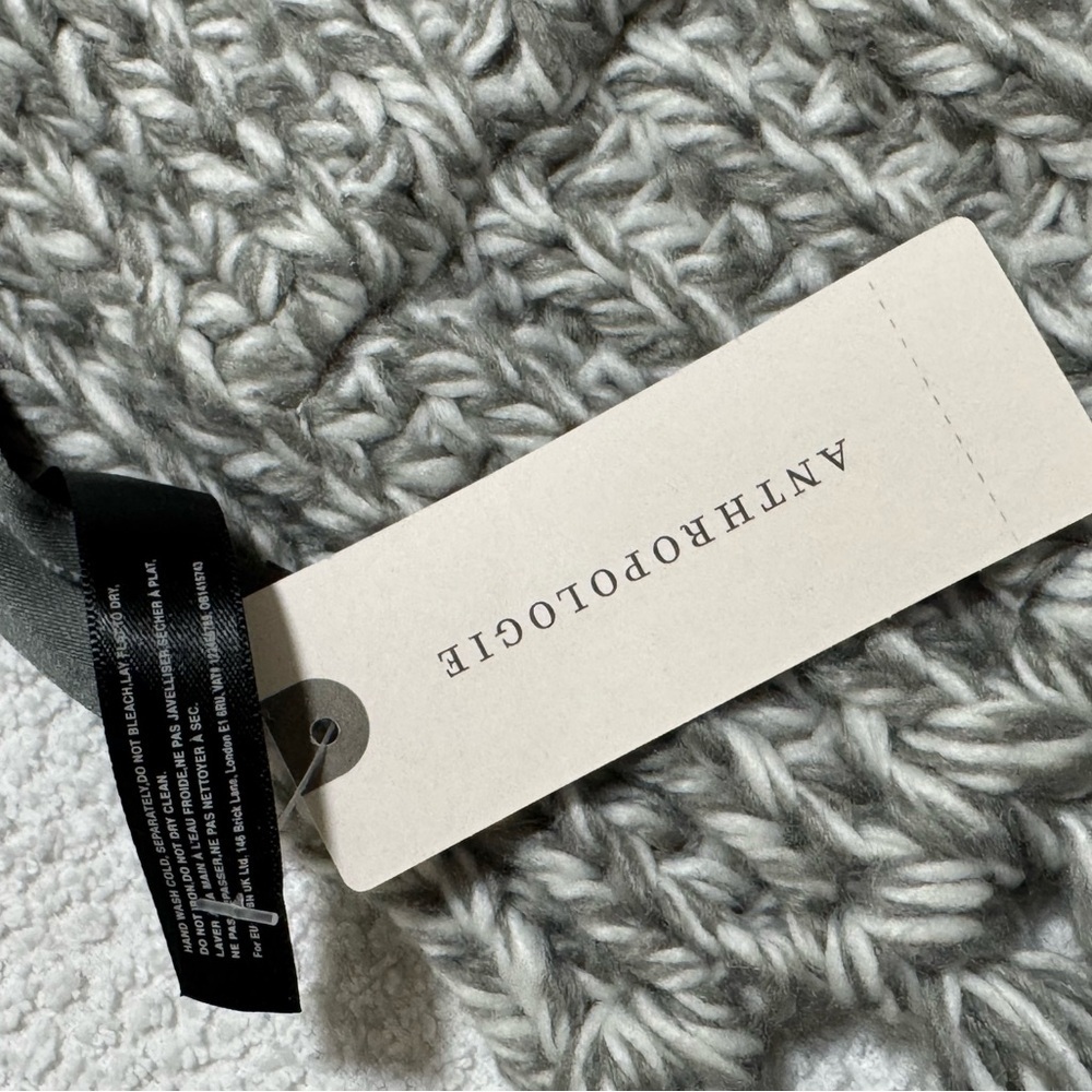 Anthropologie Fringed Pockets Knit Boho Scarf Grey/Beige - Picture 9 of 12